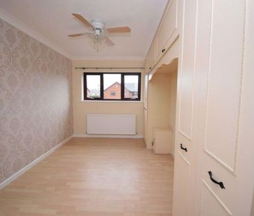 4 bedroom detached house to rent - Photo 5