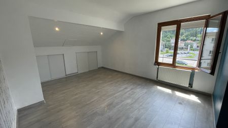 Location Appartement 3 pièces 70m² REMIREMONT 88200 - Photo 4