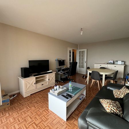 Location Appartement 2 pièces 52m² - Photo 4