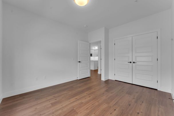 For Lease - 1000 Lackner Place Unit# 215, Kitchener, Ontario - Photo 1