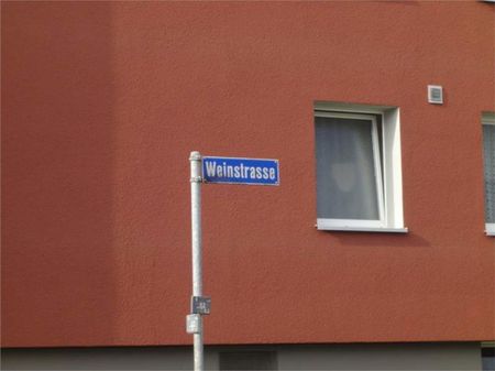 Beautiful 3.5-room apartment, quiet location - Photo 2