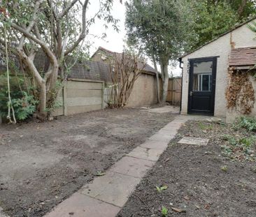 4 bedroom semi-detached house to rent - Photo 2