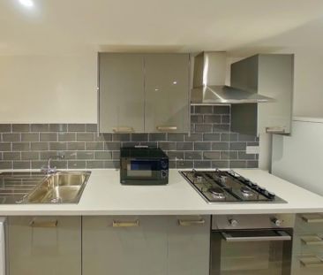 1 bedroom house to rent - Photo 2