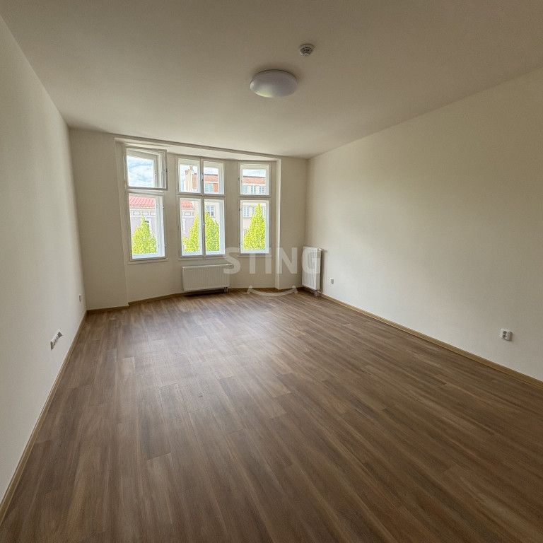 Byt 1+kk k pronájmu, Prostějov, ulice Žižkovo nám. - Photo 1