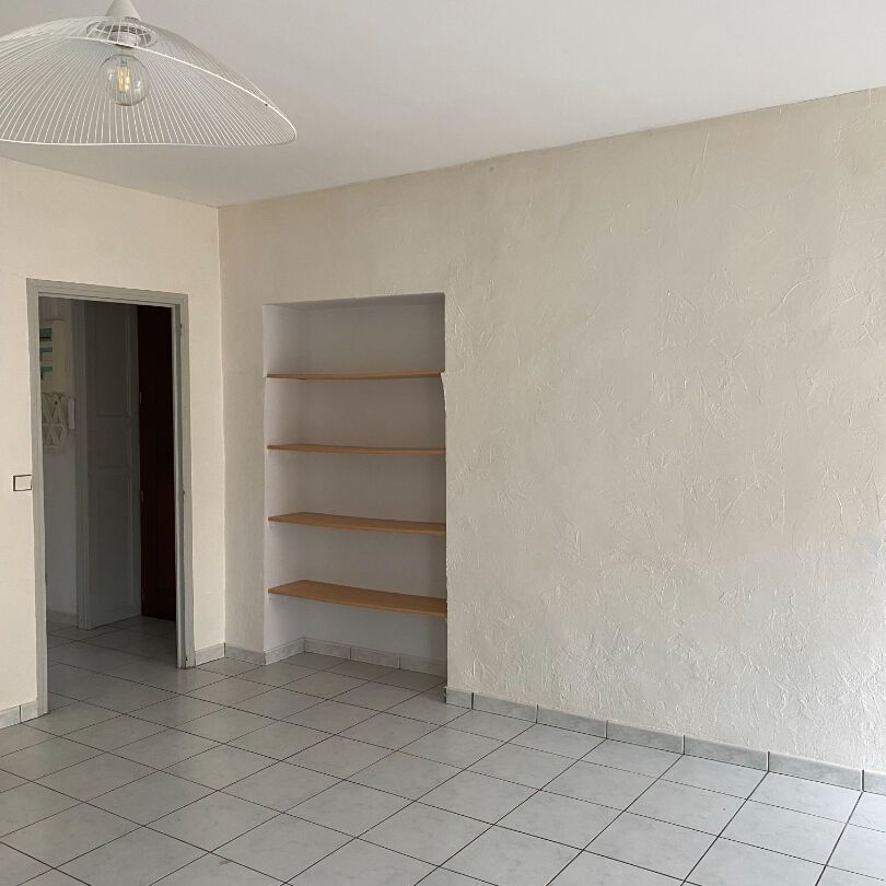 Location appartement 2 pièces, 49.05m², Bédarieux - Photo 1