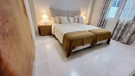 Penthouse in Puerto Banús - Photo 3