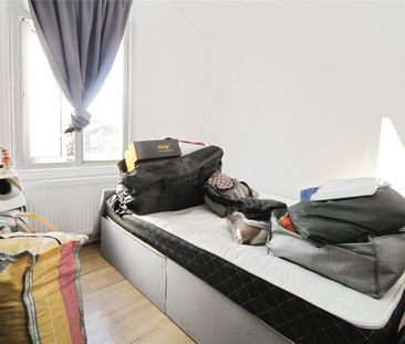 Elmers End Road, Beckenham, BR3 4TA - Photo 3