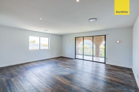 Grandeur Ultra Modern Family Home With Views And Ducted Air - Photo 2