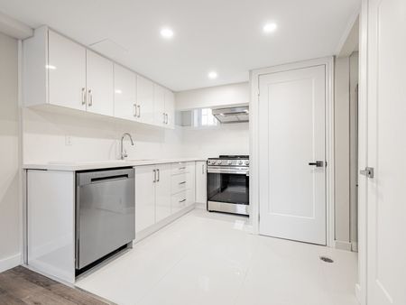 For Lease - 2103 Avenue Road Unit# BSMT, Toronto, Ontario - Photo 3