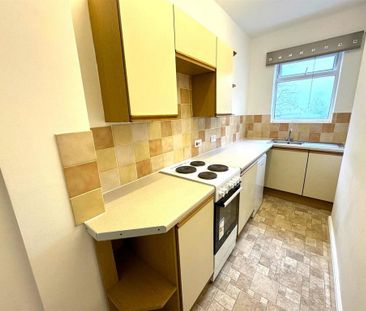 Studio to rent - Photo 5