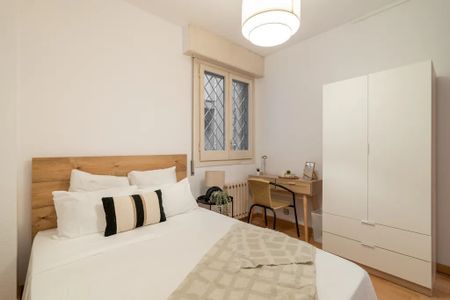 Carrer de Bailèn, Barcelona, Catalonia 08037 - Photo 4