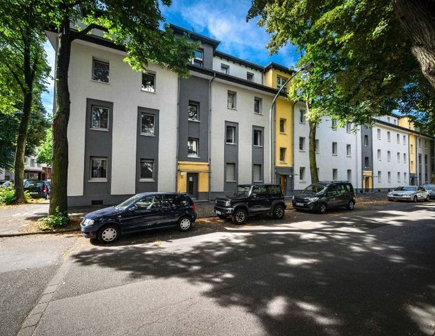 Helle DG-Wohnung mit Balkon -ohne Schrägen - Foto 1