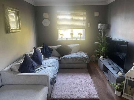 Maplin Park, Langley, Berkshire, SL3 - Photo 2