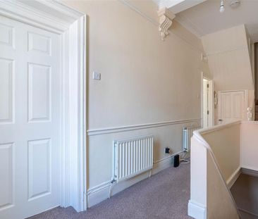5 bedroom maisonette to rent - Photo 2