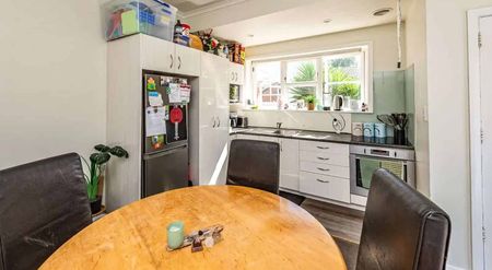 Whanganui East, 3 bedrooms - Photo 5