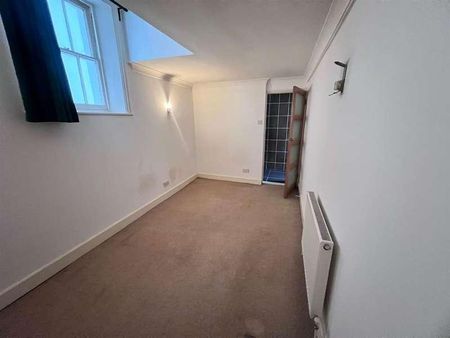 Clarence Parade, Southsea, PO5 - Photo 5