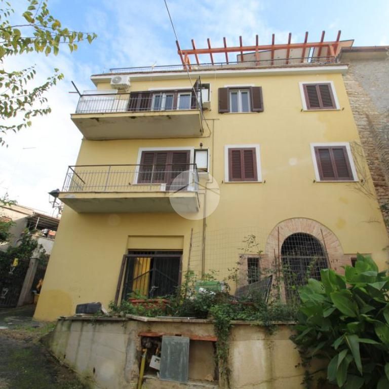 Bilocale in affitto - Photo 1