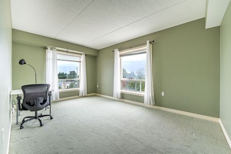 For Lease - 405 Erb Street Unit# 403, Waterloo, Ontario - Photo 2