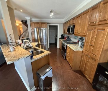 130 Robert Street #10 - Photo 1