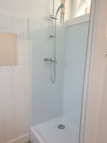 Location Appartement 1 pièce 23m² CLERMONT FERRAND 63000 - Photo 4