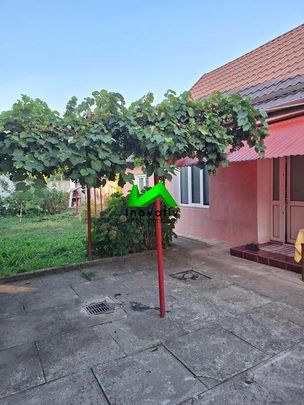 Casa de inchiriat 3 camere Sibiu Lazaret - Photo 1