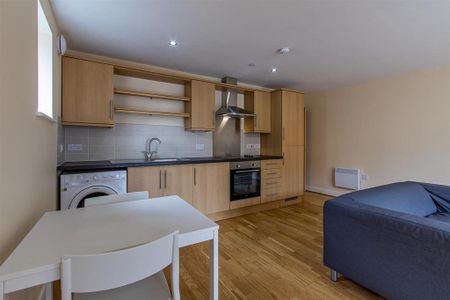1 bedroom flat to rent - Photo 5