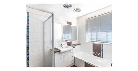 Charming Kearney Spring Family Home - Photo 5