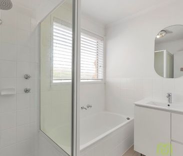 Beautiful three-bedroom home in Banks - Photo 4