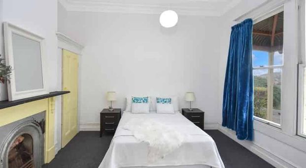 Caversham Beauty - Photo 1