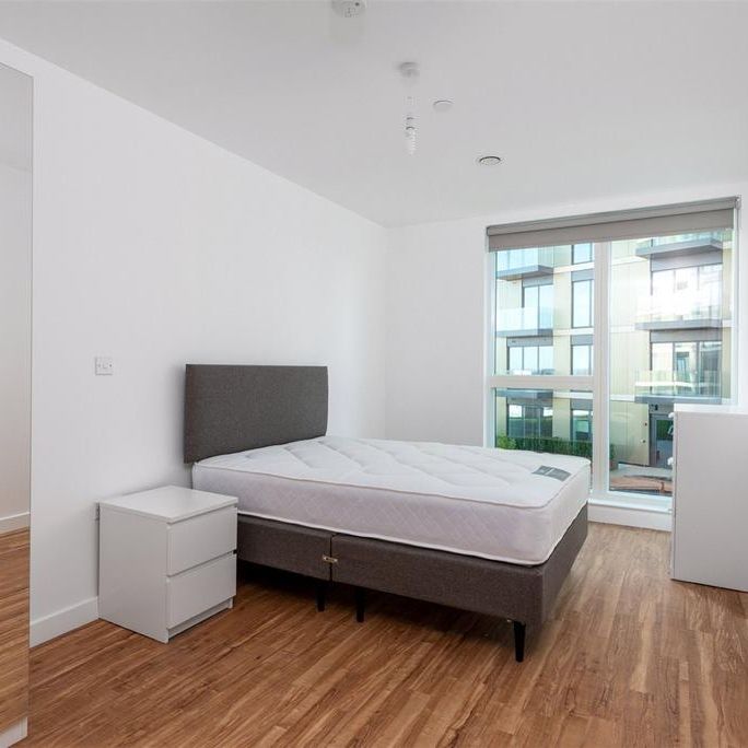 3 bedroom flat to rent - Photo 1