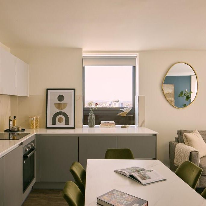 3 bedroom apartment to rent - Photo 1