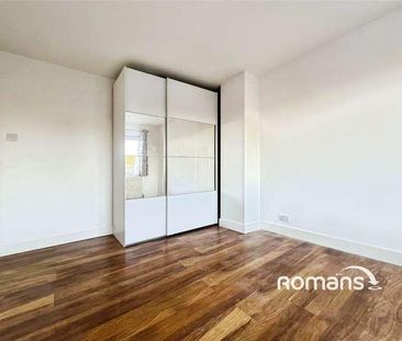 Hughenden Avenue, High Wycombe, Buckinghamshire, HP13 - Photo 4