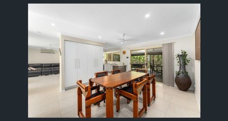 4 Floyd Court, 4214, Parkwood Qld - Photo 5