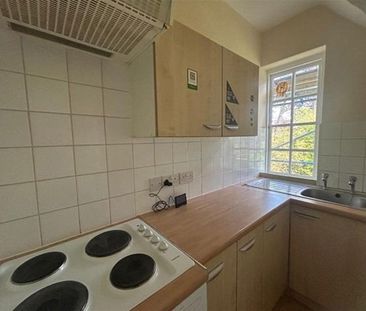 1 bedroom property to rent - Photo 4