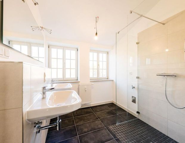 Wunderschöne 4-Raumwohnung im historischen Lahmann Sanatorium sucht neue Mieter!! - Foto 1