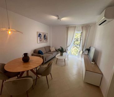 Alquiler de piso en Centro - Photo 4