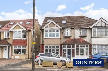 Grand Drive, Raynes Park, SW20 0JT - Photo 3