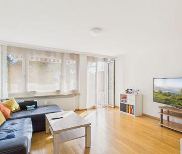 Sonnige 4-Zimmer Wohnung mit Balkon an zentraler Lage in Buchs SG - Photo 4