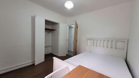 Flat, Gatwick House, Clemence Street, London, E14 - Photo 5