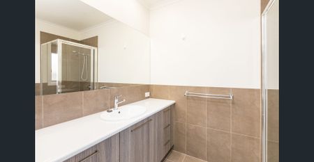 For Rent: Modern & Secure Townhouse Living - Available now – Apply via realestate.com.au only - Photo 5