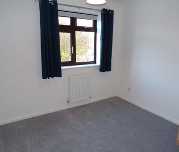 3 bedroom link detached house to rent - Photo 5