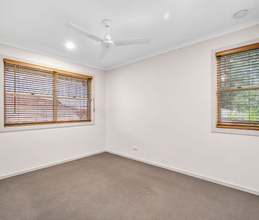 Quiet 4 Bed, 2 Bath, 2 Car Family Home in Yandina - Photo 2