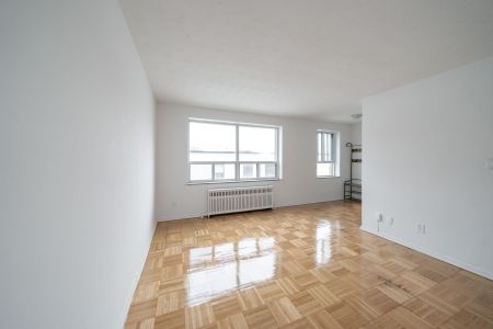 For Lease - 156 Kingston Road Unit# 307, Toronto, Ontario - Photo 2