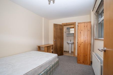 25a Stranmillis Gardens, Belfast, BT9 5AS - Photo 2