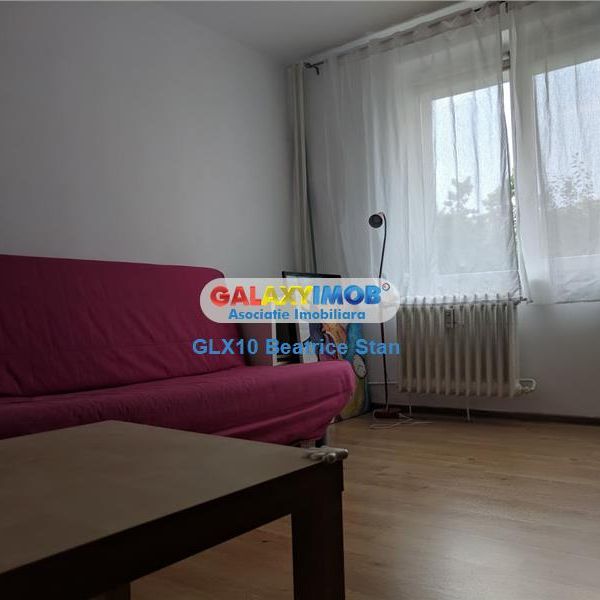 Inchiriere apartament 3 camere decomandat Piata Crangasi - Fotografie 1