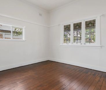 Unique Family Home In Ideal Location - Photo 2