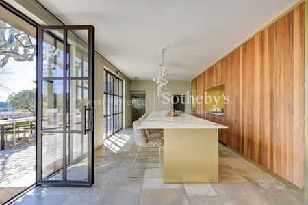 Bastide du XIXe siècle rénovée, à louer au nord à 10 min d'Aix-en-Provence (COUTERON) - Photo 3