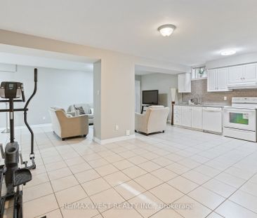 For Lease - 47 Timber Lane, Vaughan, Ontario - Photo 4
