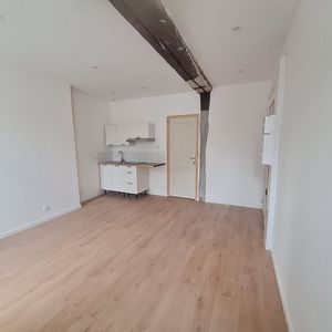 Location Appartement 1 pièce 20m² - Photo 2