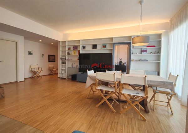 Signorile appartamento di 176 mq. ristrutturato, con vista panoramica